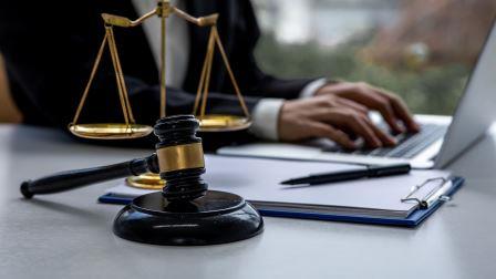 abogado de insolvencia y reorganización