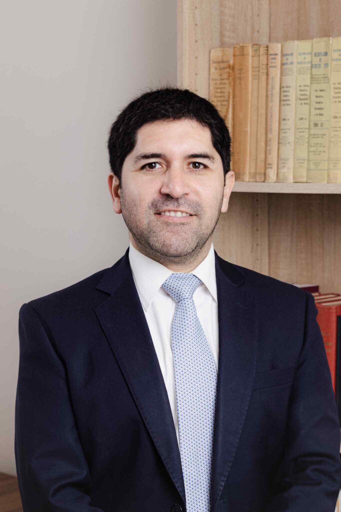FELIPE ANDRÉS LOBOS GRAU SOCIO