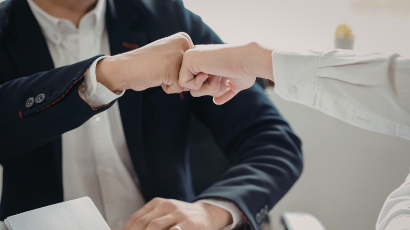 Socios luego de haber firmado el Modelo de Pacto de Accionistas