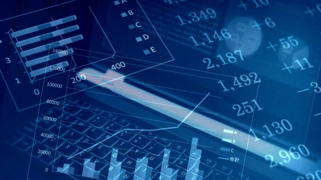 Dashboard financiero digital con gráficos de barras y líneas representando activos, pasivos y patrimonio